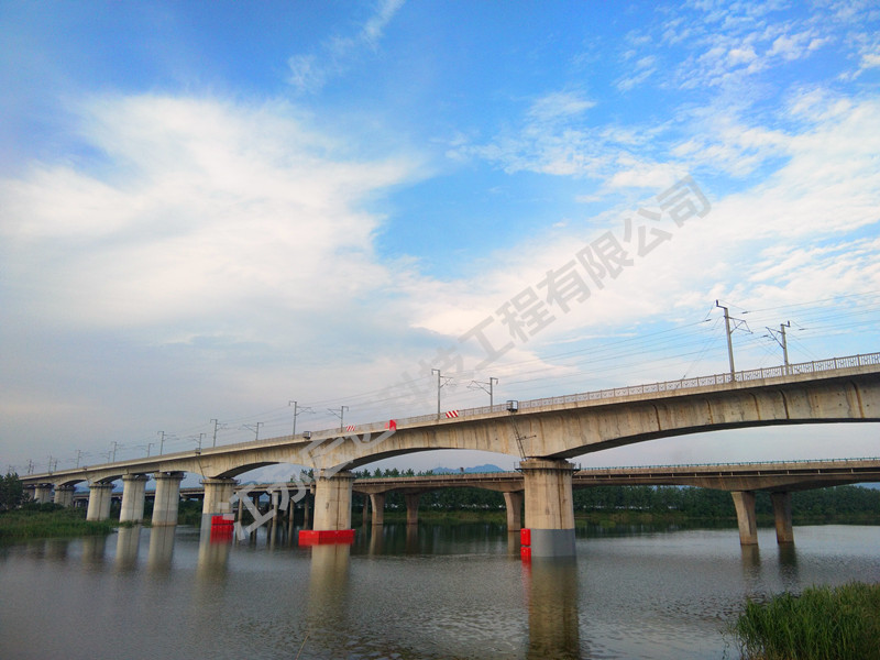 宁安铁路青通河大桥